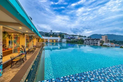 Kana Triple L Hotel Phuket普吉岛卡娜3L酒店 – Foto 5